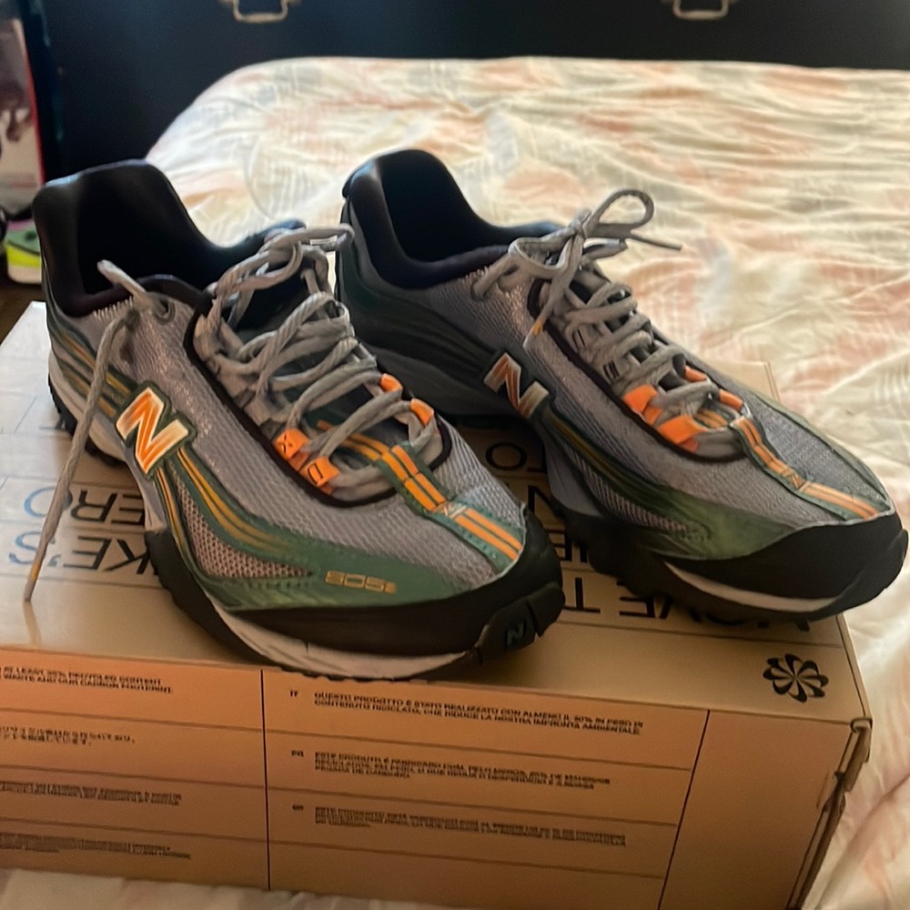New Balance Women Size 7.5